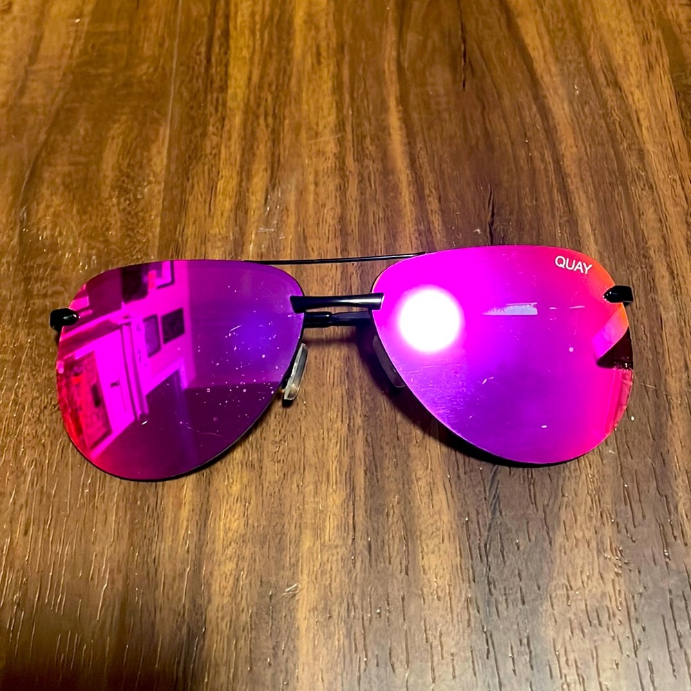 Quay aviator Sunglasses